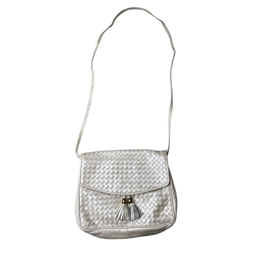 Ganson Woven Faux Leather Tassel Crossbody Bag Ivory Gold Vintage Boho Shimmer
